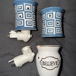 Scentsy Blue and White Wax Warmers Set of 3
